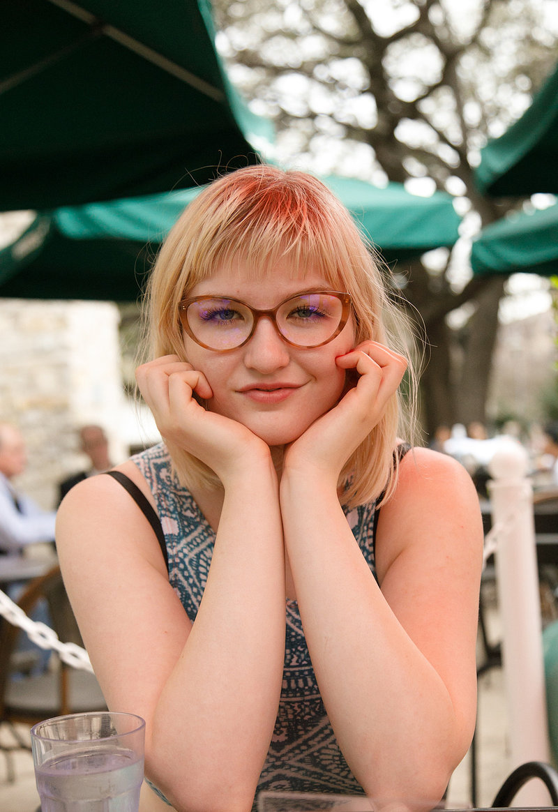 Нина, 23